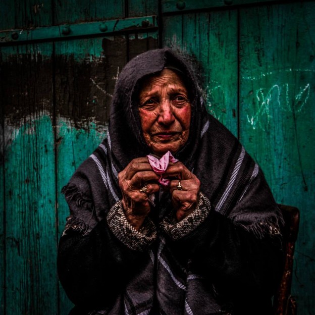 El desalojo de dos ancianas palestinas en la ciudad de Hebrón