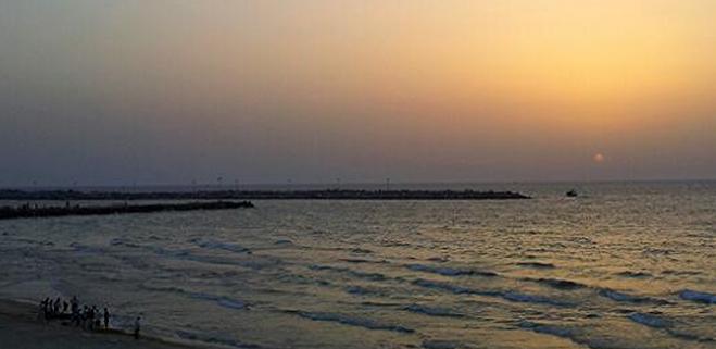 Gaza se prepara para recibir una flotilla internacional con material humanitario