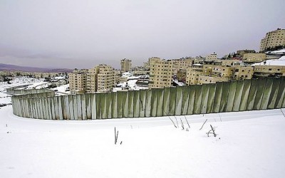Refugiados sirios y palestinos vulnerables ante el fuerte temporal de nieve